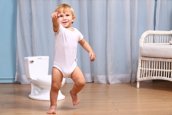 Ouninbear Potty d'entraînement en plastique blanc avec bouton de poignée pour bébés