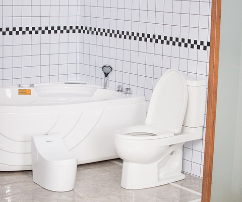 Entraîneur de toilettes en plastique pour enfants en train de se baigner dans une piscine blanche - Certifié EN71
