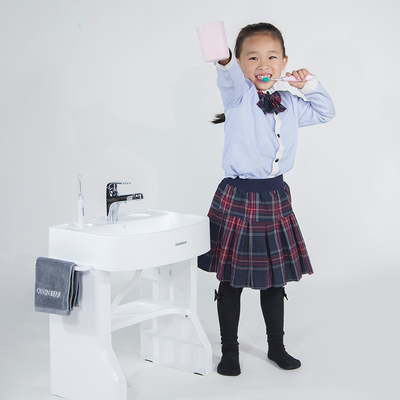 Acceptable OEM ODM Petit robinet de lavabo pour bébé pour les conceptions de lavabo de salle de bain en plastique