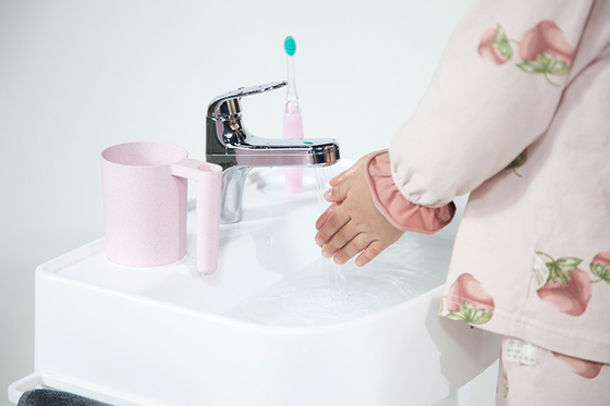 OEM / ODM Cuve à laver pour bébé avec support Pour enfants Laver à la main Evier Sanitaire populaire