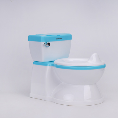 Chaise en plastique imprimée pour bébé pour les supermarchés Toutes les saisons Chaise d'entraînement de salle de bain avec un design adorable