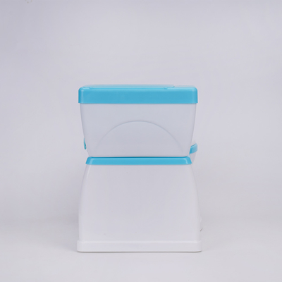 Chaise en plastique imprimée pour bébé pour les supermarchés Toutes les saisons Chaise d'entraînement de salle de bain avec un design adorable